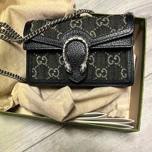 Gucci dyonisis mini bag